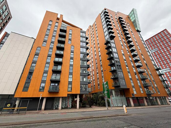 2 Bedroom Flat To Rent In Goulden Street, Manchester, M4
