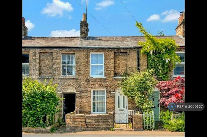 2 Bedroom Terraced House To Rent In Histon Road, Cambridge, CB4