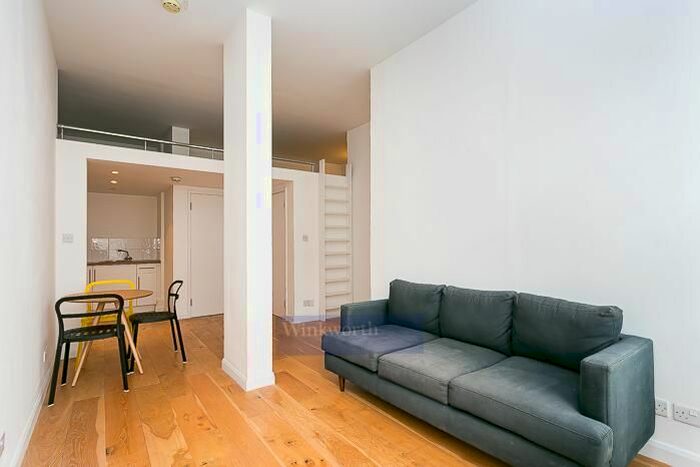 1 Bedroom Flat To Rent In Bethwin Road, London, SE5