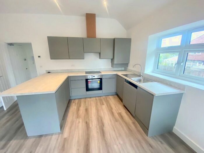 1 Bedroom Apartment To Rent In Darwin Avenue, Christchurch, Dorset, BH23