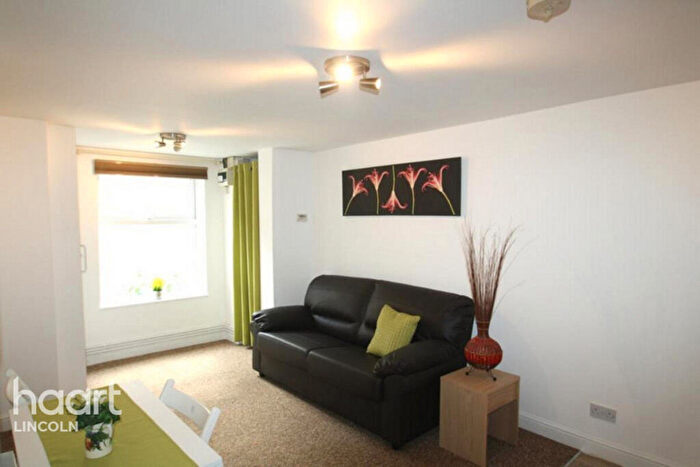 2 Bedroom Flat To Rent In Carholme Road, Lincoln, LN1