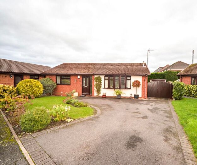 2 Bedroom Detached Bungalow For Sale In Castle View, Hatton, Derby, DE65