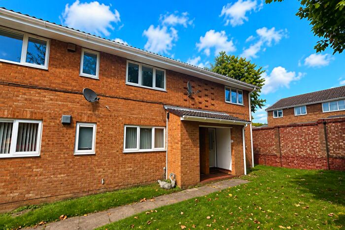 1 Bedroom Maisonette To Rent In Ferrier Close, Rainham, ME8