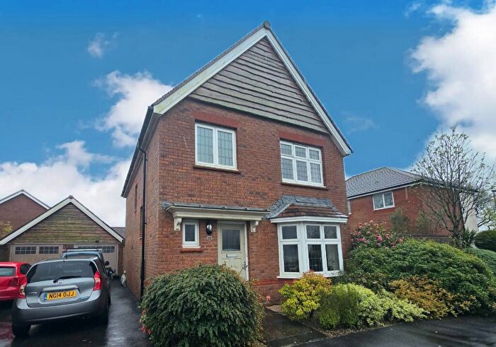 3 Bedroom Detached House For Sale In Bray Road, Holsworthy, Devon, EX22