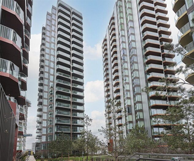 2 Bedroom Apartment For Sale In Brigadier Walk, Woolwich, SE18