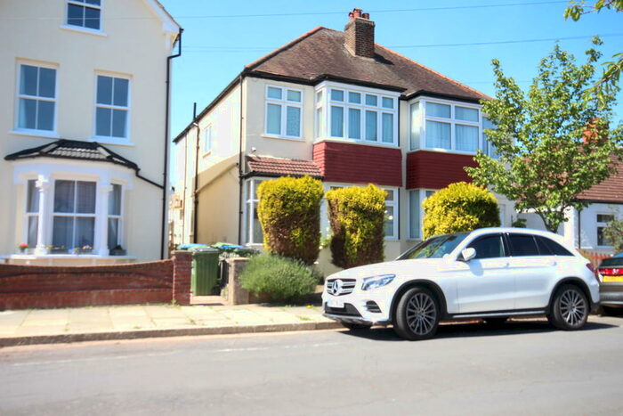 3 Bedroom Semi-Detached House To Rent In Merchland Road, New Eltham, SE9