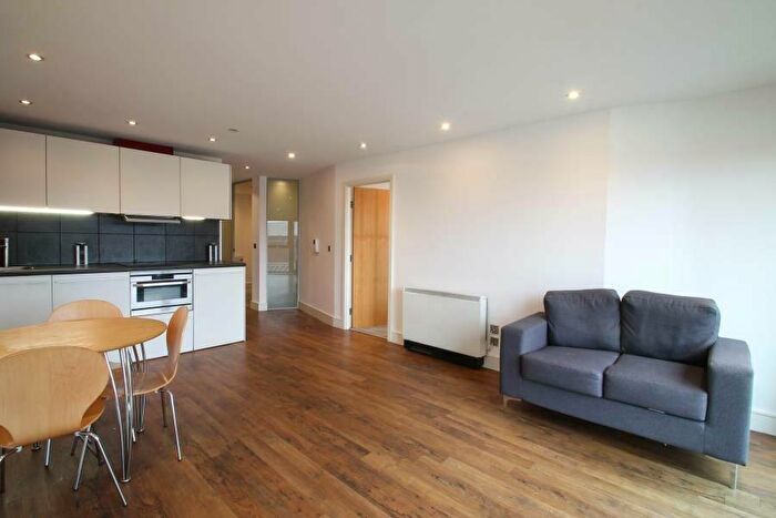 2 Bedroom Flat To Rent In Hanley House, Hanley Street, Nottingham, NG1