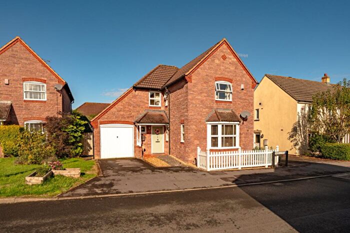 4 Bedroom Detached House For Sale In Marle Pits, Backwell, North Somerset, BS48