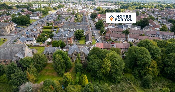 5 Bedroom Semi-Detached House For Sale In Waverley Terrace, Stenhousemuir, Larbert, FK5