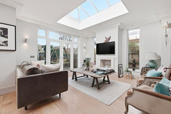 5 Bedroom Semi-Detached House For Sale In Belgrave Road, Barnes, SW13