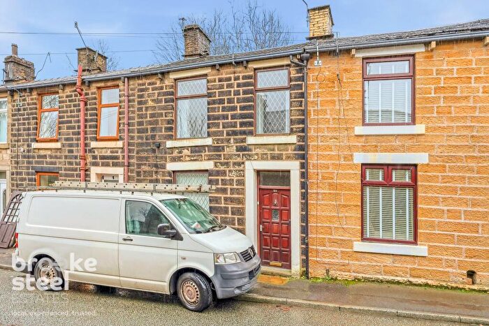 1 Bedroom Terraced House For Sale In Lee Road, Bacup, OL13