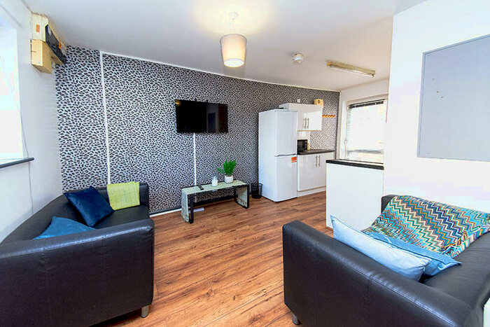 4 Bedroom Town House To Rent In North Sherwood Street, Nottingham, NG1