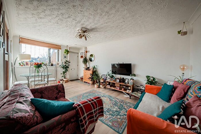 2 Bedroom Flat For Sale In Brunswick Road, Coventry, CV1