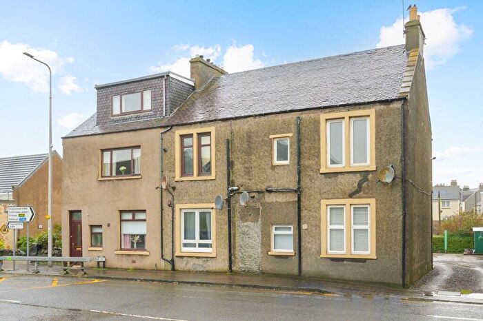 1 Bedroom Flat For Sale In Main Street, Crossgates, KY4