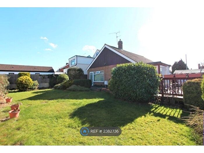 2 Bedroom Bungalow To Rent In Hylion Road, Leicester, LE2