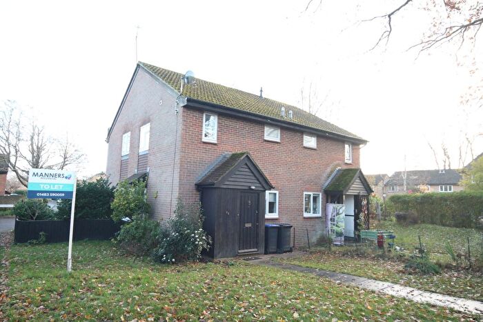 1 Bedroom Terraced House To Rent In Hawkswell Walk, Woking, GU21