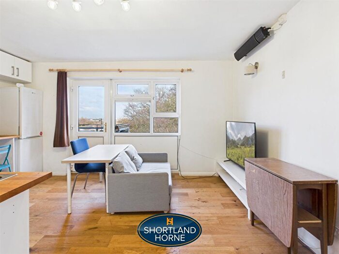 1 Bedroom Flat To Rent In Charter Avenue, Canley, Coventry, CV4