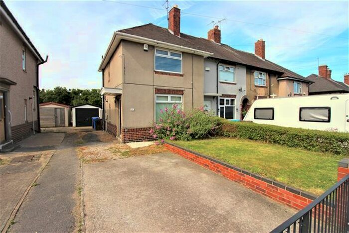 2 Bedroom End Of Terrace House To Rent In Cawdor Road, Sheffield, S2