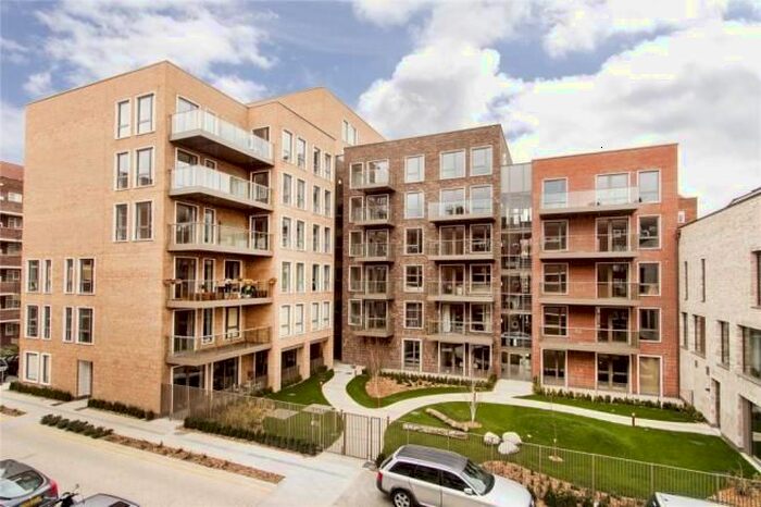 3 Bedroom Flat To Rent In Frampton Park Road, London, E9