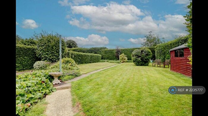 3 Bedroom Bungalow To Rent In Fernie Fields, High Wycombe, HP12