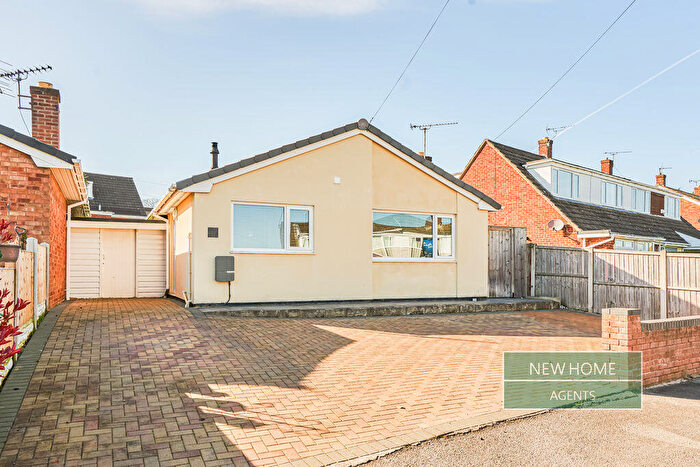 2 Bedroom Detached Bungalow For Sale In Kingston Drive, Connah's Quay, Deeside, CH5
