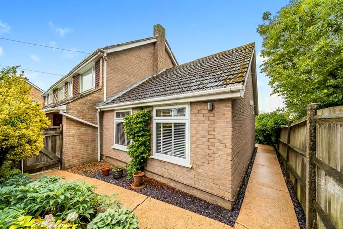 Studio To Rent In Widmer End, Buckinghamshire, HP15