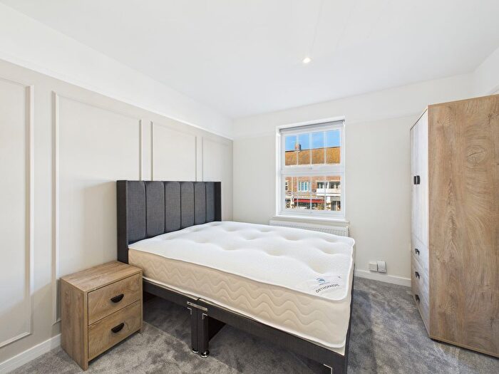 Studio To Rent In Goring Road, Goring-By-Sea, BN12