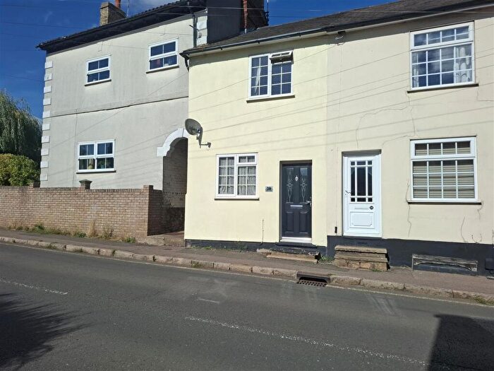 2 Bedroom Terraced House For Sale In Soulbury Road, Leighton Buzzard, LU7