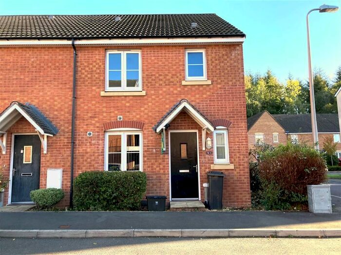 3 Bedroom End Of Terrace House To Rent In Clos Cwm Golau, Merthyr Tydfil, CF47