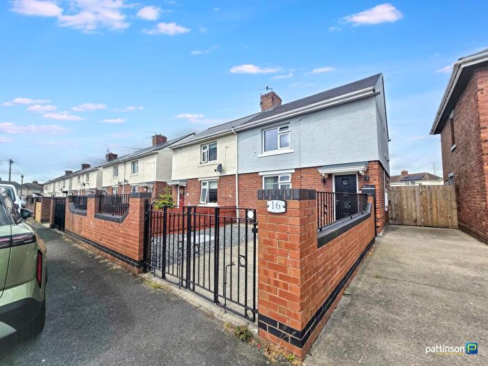3 Bedroom Semi-Detached House For Sale In Oxford Road, Choppington, Northumberland, NE62
