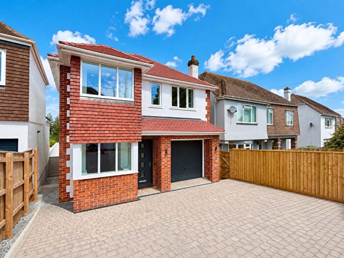 4 Bedroom Detached House For Sale In Langley Avenue, Brixham, TQ5