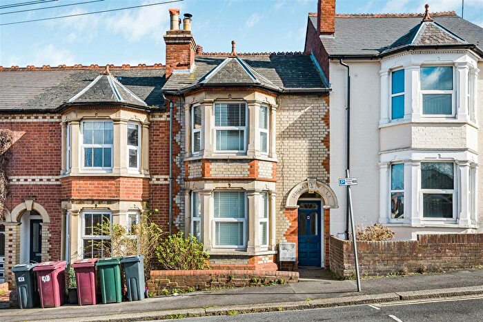 3 Bedroom Flat For Sale In Clifton Street, Reading., RG1