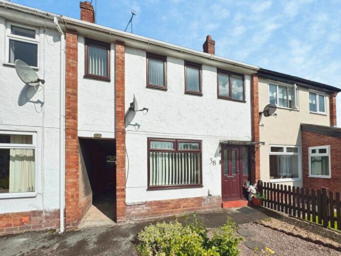 3 Bedroom Terraced House For Sale In Mannings Lane South, Chester, Cheshire, CH2