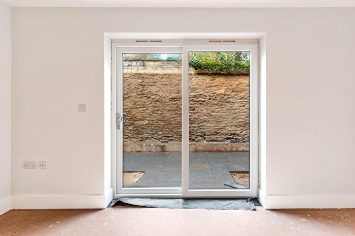 2 Bedroom Detached House For Sale In Falmouth, TR11