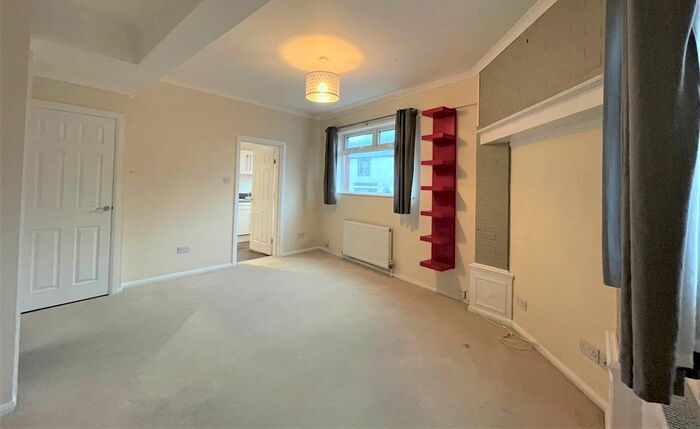 1 Bedroom Flat To Rent In Cowick Street, St. Thomas, Exeter, EX4