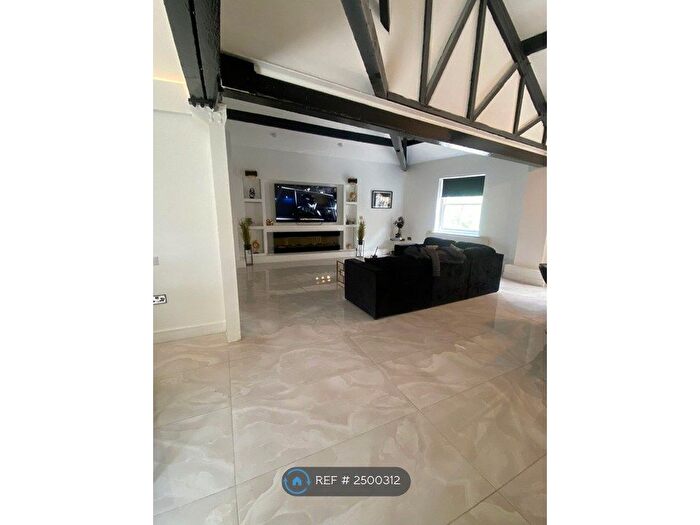 1 Bedroom Flat To Rent In Peckover Street, Bradford, BD1