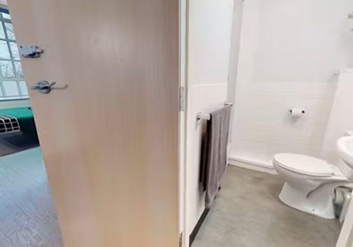 1 Bedroom Flat To Rent In Birmingham Bagot Street, Birmingham, B4