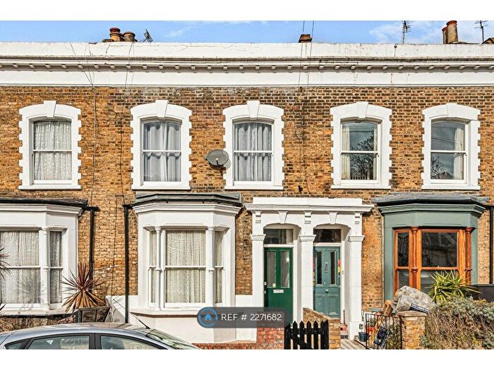 1 Bedroom Flat To Rent In Thorpedale Road, London, N4