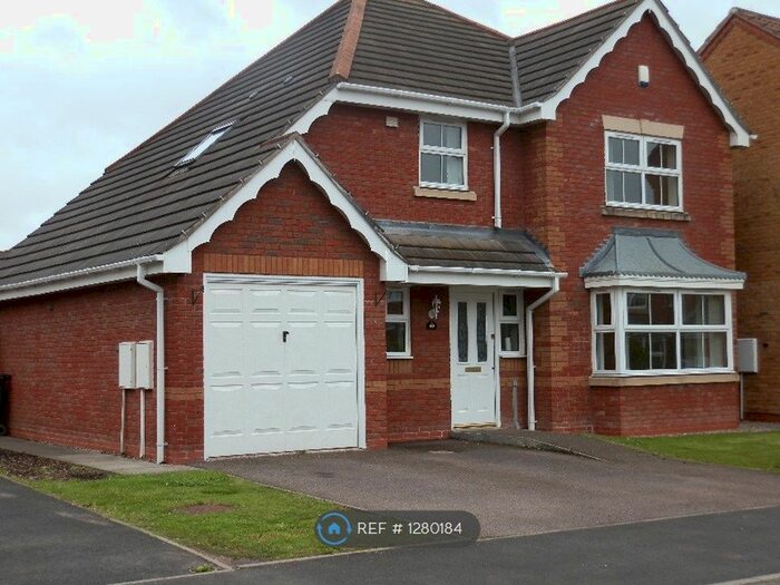 4 Bedroom Detached House To Rent In Ascot Drive, Tamworth B77