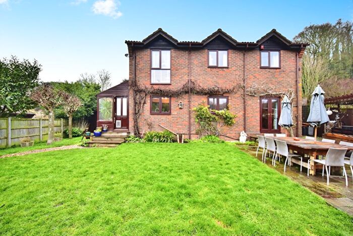 4 Bedroom Detached House For Sale In Cliff Hill, Boughton Monchelsea, Maidstone, Kent, ME17