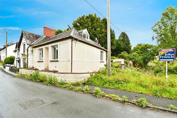 3 Bedroom Semi-Detached House For Sale In Lady Road, Llechryd, Cardigan, Ceredigion, SA43