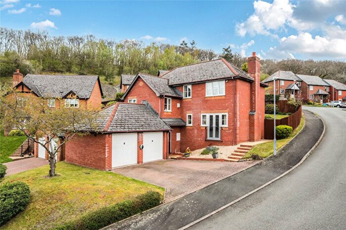 5 Bedroom Detached House For Sale In Primrose Drive, Newtown, Powys, SY16