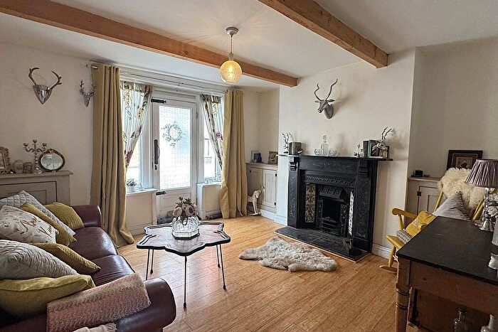 3 Bedroom Town House For Sale In Leicester Street, Melton Mowbray, Leicestershire, LE13