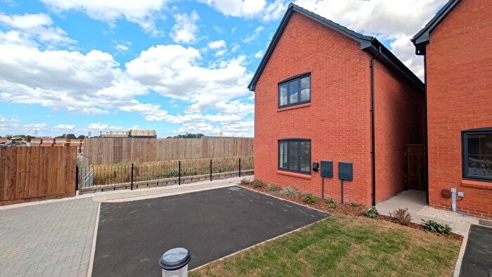 3 Bedroom Detached House To Rent In Farmstead Lane, Snelsmoor Village, Derby, Derbyshire, DE73