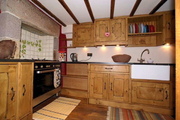 1 Bedroom Cottage To Rent In Yeoman Street, Bonsall, Matlock, DE4