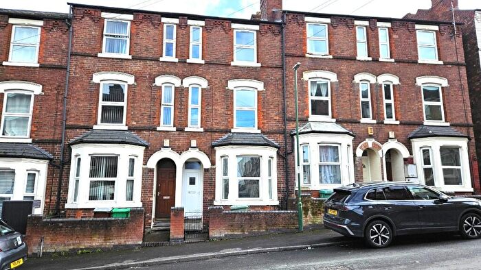 4 Bedroom Terraced House To Rent In Maples Street, Nottingham, Nottinghamshire, NG7