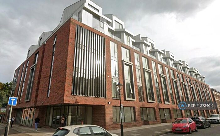 2 Bedroom Flat To Rent In Falkner Street, Liverpool, L8