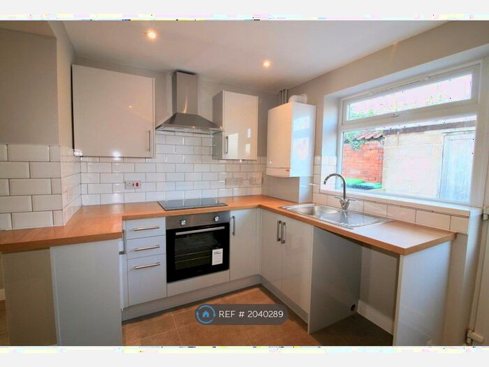 3 Bedroom End Of Terrace House To Rent In Wollaton Street, Hucknall, Nottingham, NG15