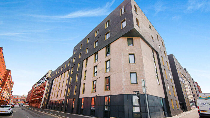1 Bedroom Flat To Rent In Fabrick Square, Lombard Street, B12