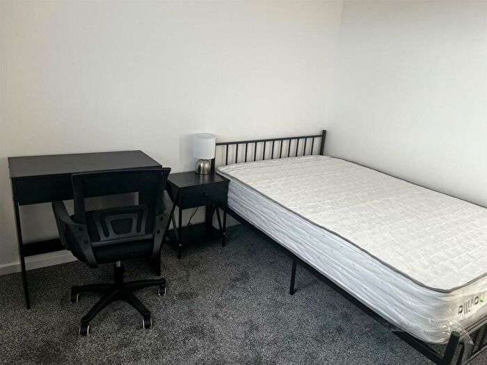 6 Bedroom Terraced Bungalow To Rent In Mackie Road, Filton, BS34